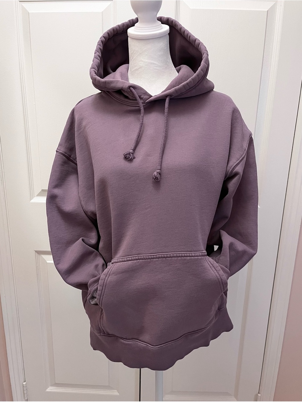 Aritzia TNA Cozy Fleece Boyfriend Hoodie Purple Size M